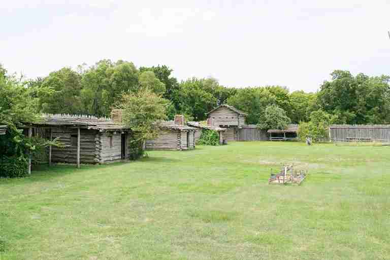 1024px Old Fort Parker Historic Site 1708131224 36235754980 768x513