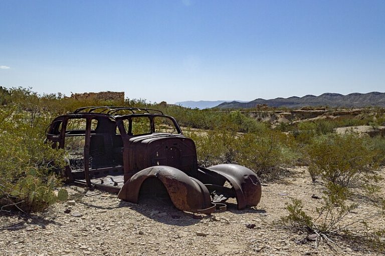 Terlingua ghost town car 768x511