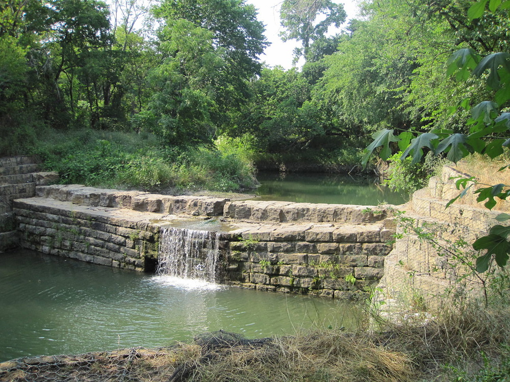 Open Spaces That Feel Natural
