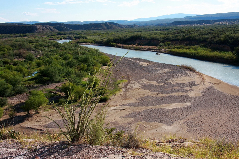 Float the Rio Grande Through Big Bend Country